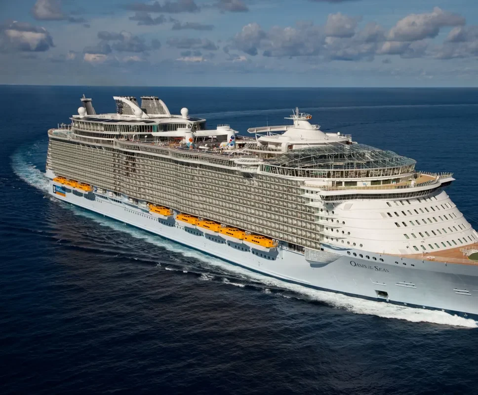 Royal Caribbean - Oasis of the Seas Royal Caribbean - Oasis of the Seas